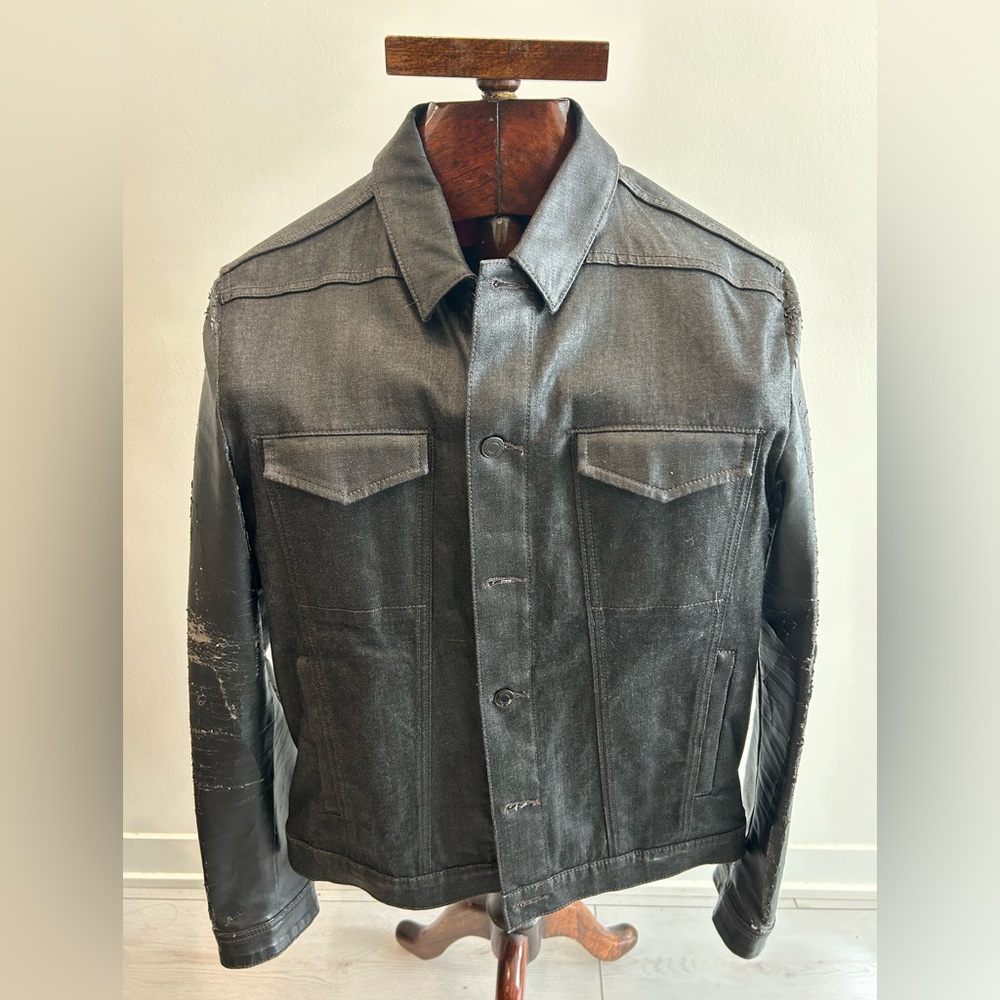 Men's Gray Denim Jacket